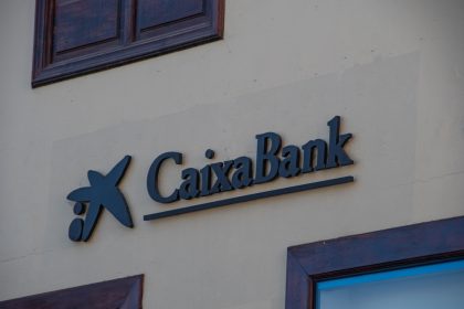 caixabank-am-ficha-a-gonzalez-sanz-para-carteras-dpm