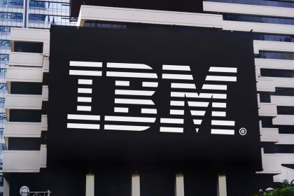 ibm-recortara-miles-de-empleos-en-su-giro-hacia-software