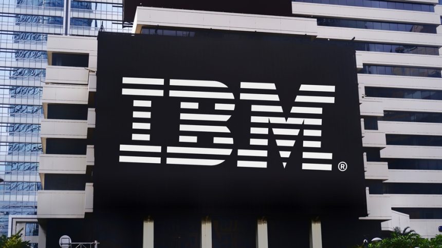 ibm-recortara-miles-de-empleos-en-su-giro-hacia-software
