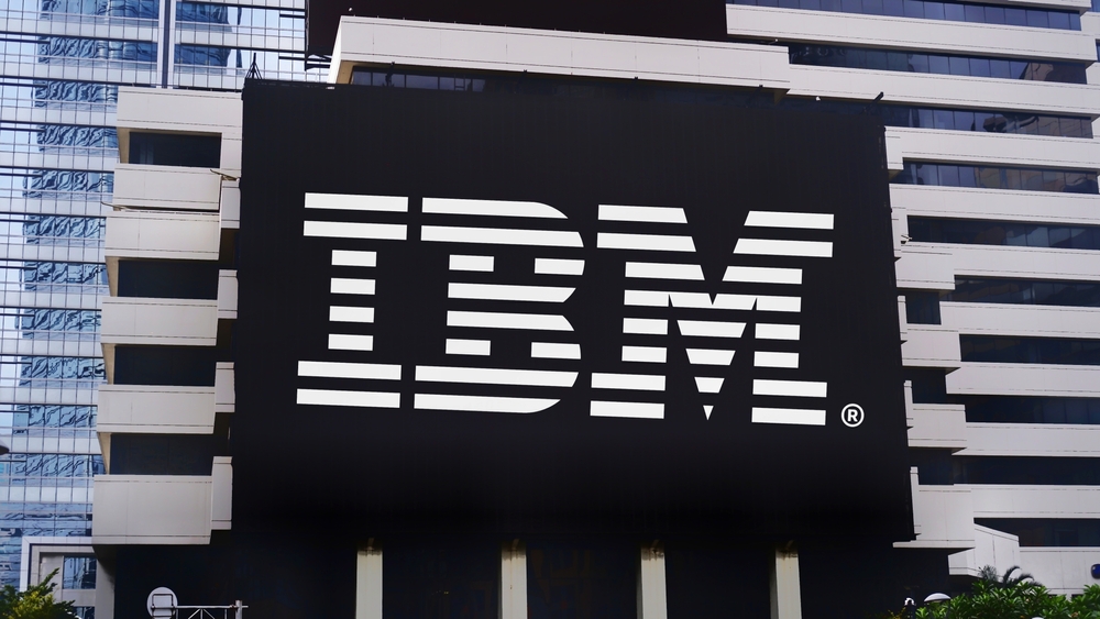 ibm-recortara-miles-de-empleos-en-su-giro-hacia-software