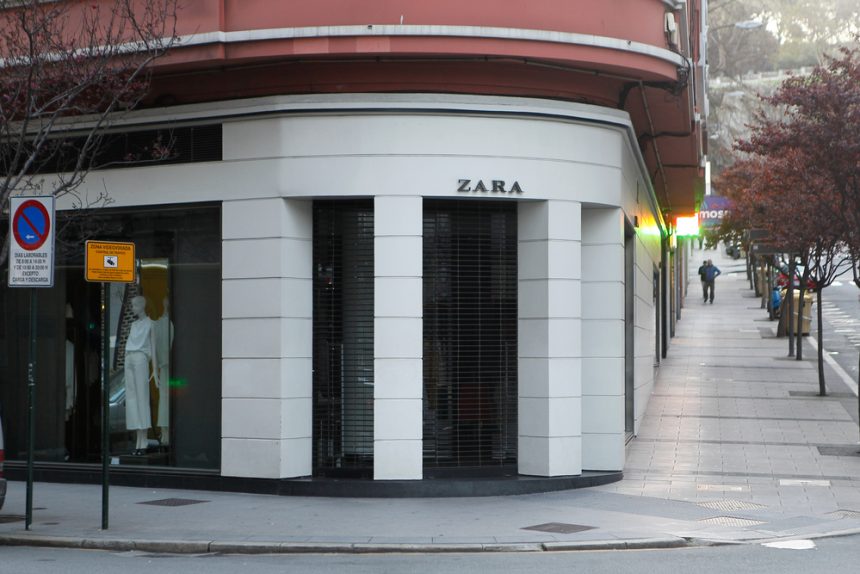 zara-cierra-su-primera-tienda-historica-en-a-coruna