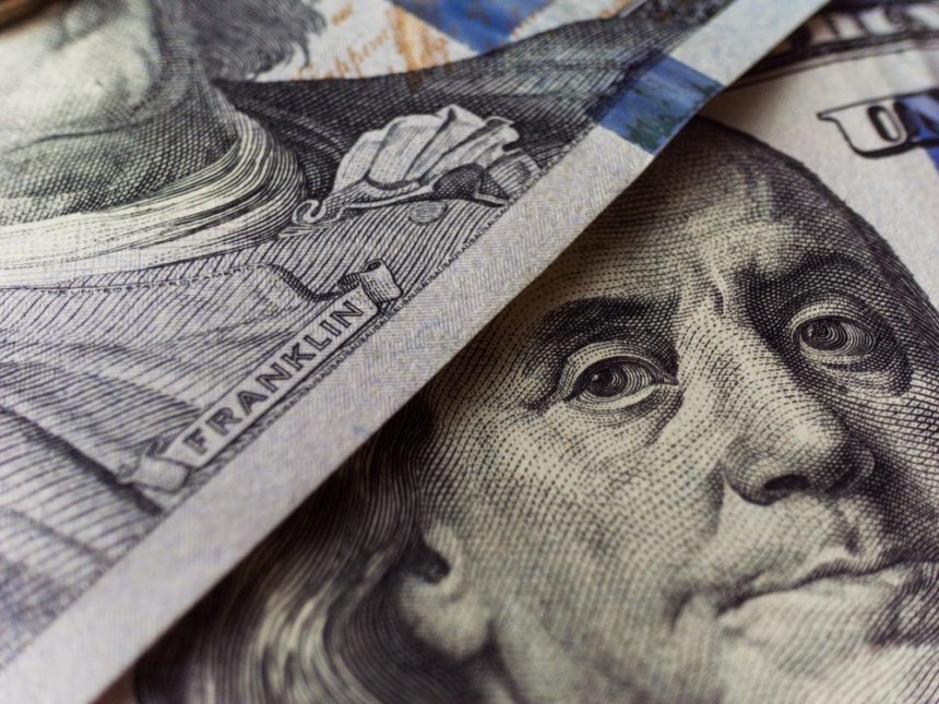el-dólar-rebota-frente-al-peso-colombiano