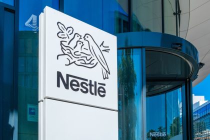 nestle-recortara-16.000-empleos-y-sube-objetivo-de-ahorro