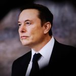Musk impulsa una posible fusión entre SpaceX y Tesla